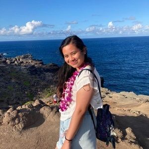 Meet your Posher, Ariane camille